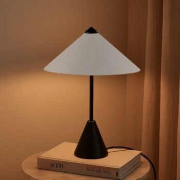 Lindby stolová lampa Norvik, výška 35 cm, čierna/sivá, kov