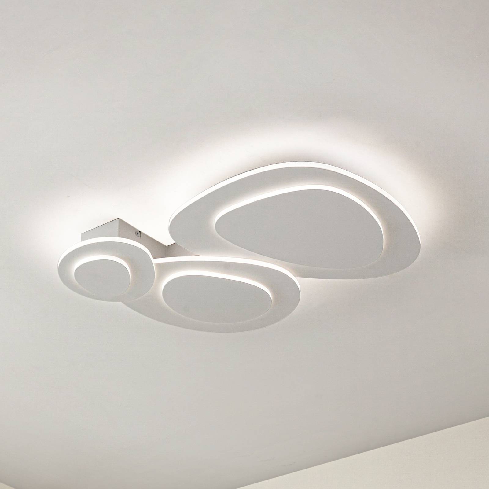 Lindby stropné LED svetlo Delar, 60 x 60 cm, CCT, stmievateľné Lindby stropné LED svetlo Delar, 60 x 60 cm, CCT, stmievateľné