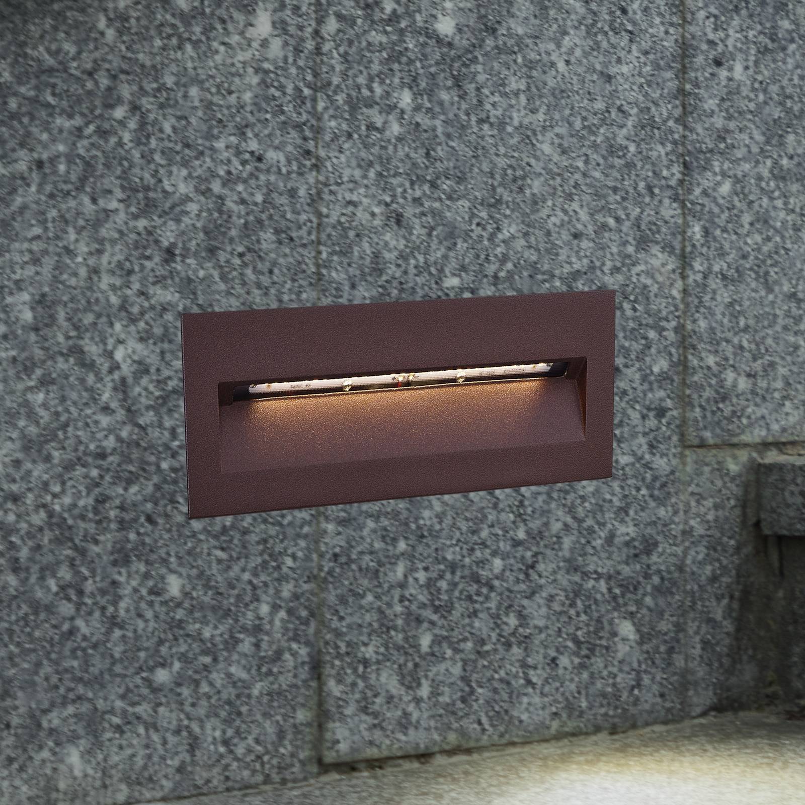 Lucande LED nástenné svietidlo Loya, 23 x 8 cm, hrdzavé, IP54 Lucande LED nástenné svietidlo Loya, 23 x 8 cm, hrdzavé, IP54