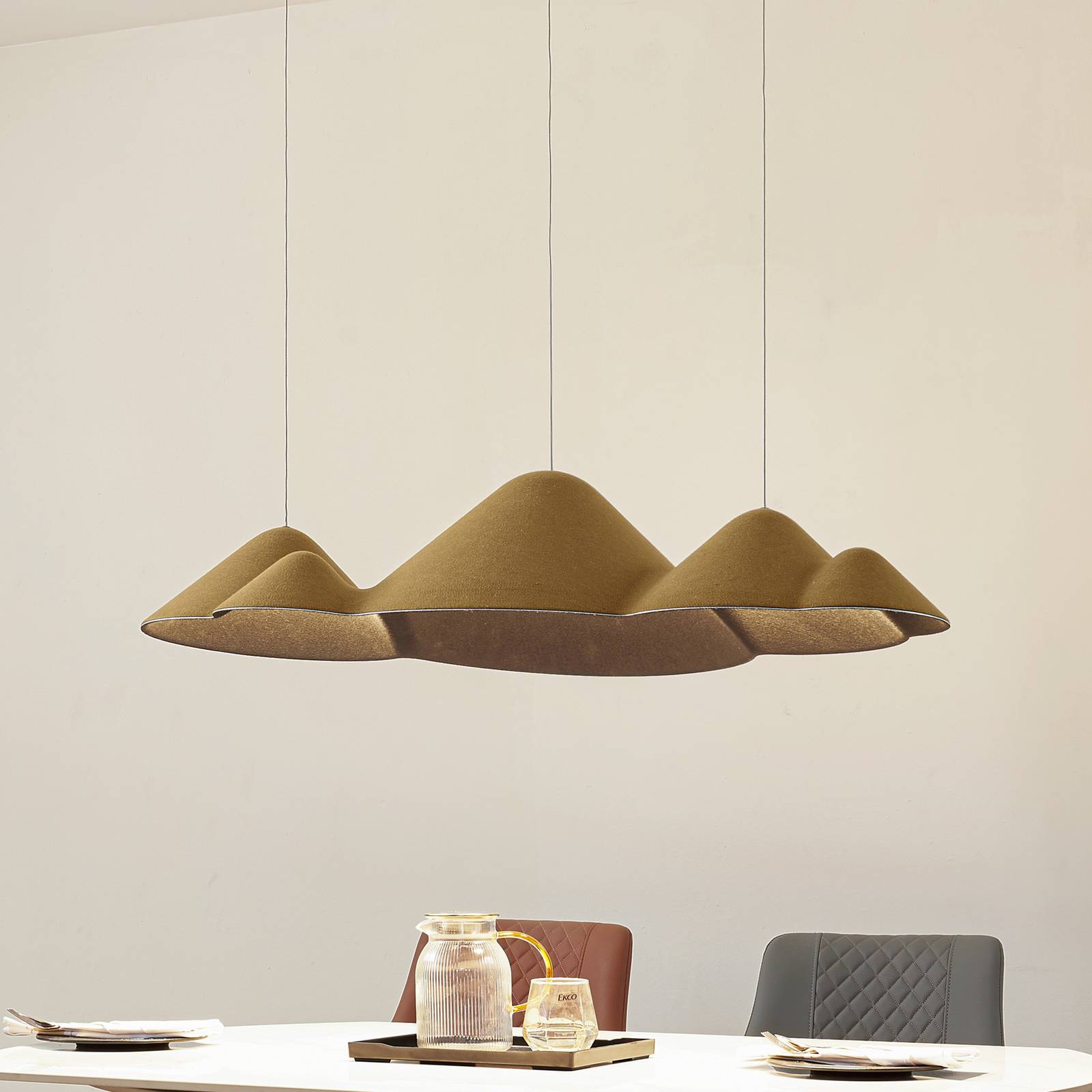 Lucande LED závesné svetlo Beutlin, zelené, plsť, stmievateľné Lucande LED závesné svetlo Beutlin, zelené, plsť, stmievateľné