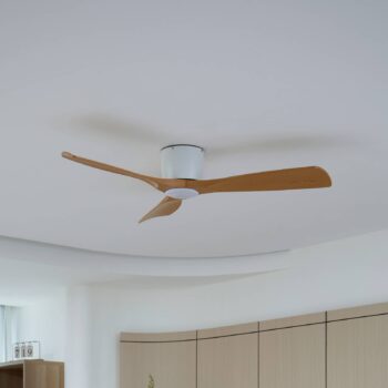 Lucande Smart LED stropný ventilátor Moneno, biely/drevený, Tuya