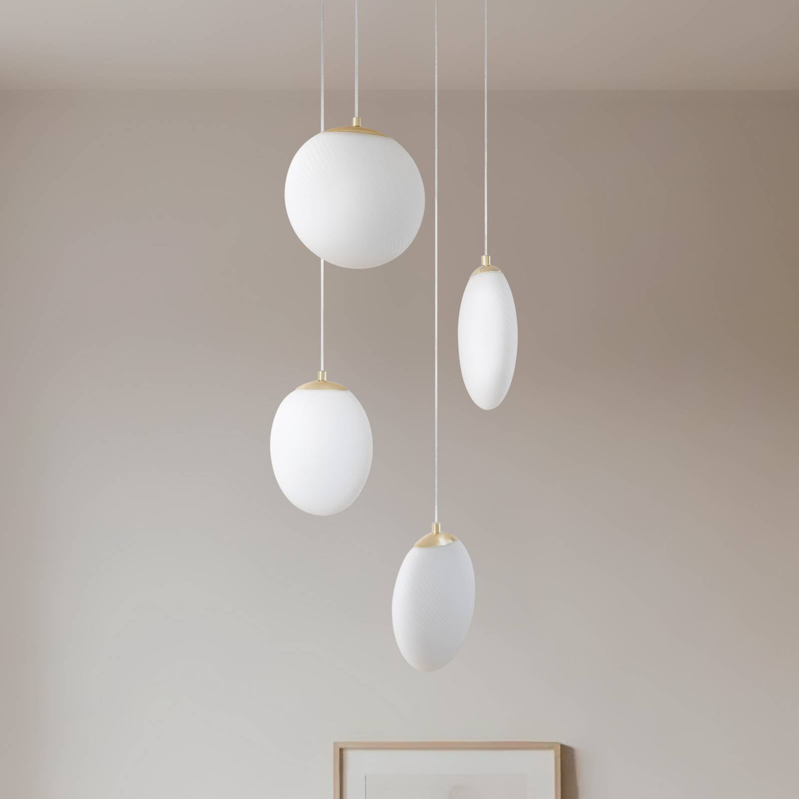 Lucande závesné svietidlo Lunelle, mosadz, sklo, 4-pl., Ø 40 cm Lucande závesné svietidlo Lunelle, mosadz, sklo, 4-pl., Ø 40 cm