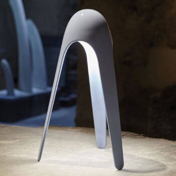 Martinelli Luce Cyborg – stolná LED lampa, sivá