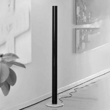 Martinelli Luce Pistillone stojaca LED stmievateľ.