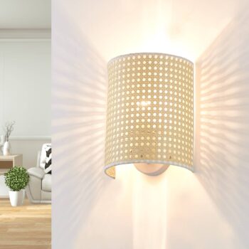 Nástenné svietidlo Lindby Lautaro, bambus, výška 25 cm, E27