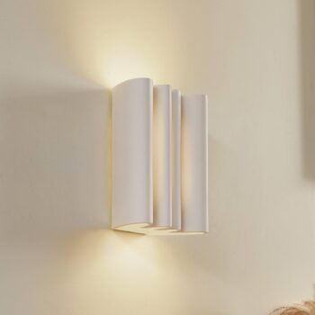 Nástenné svietidlo Lindby Novali, biele, omietka, hore/dole, 26 cm, G9