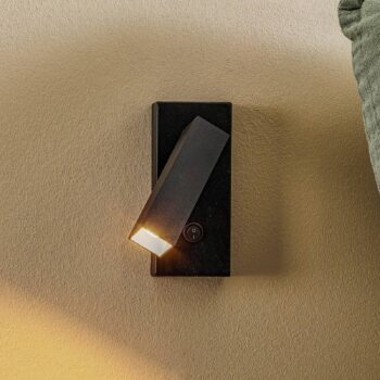 Nástenný ohrievač Rai, nastaviteľný, čierny