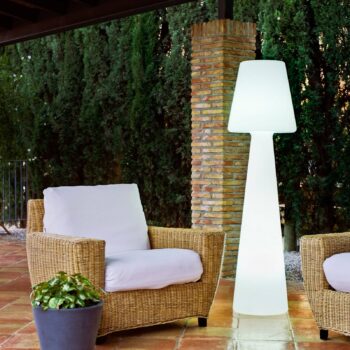 Newgarden Lola stojacia LED lampa, batéria, 165 cm