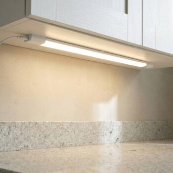 OSRAM LED podsvietenie Linear Edge Sensor 50 cm biela CCT