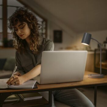 OSRAM stolová lampa Office Line Desk Trapezium, sivá, GU10