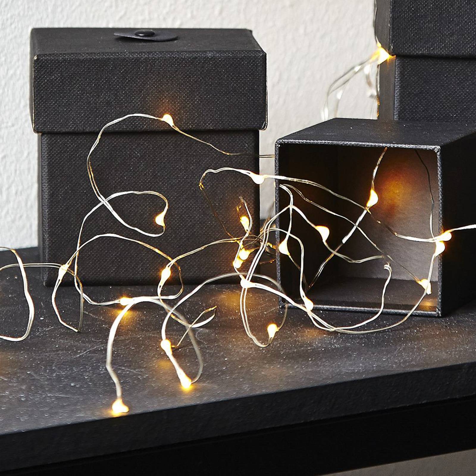 Päť povrazov – svetelná LED kytica Dew Drop Päť povrazov – svetelná LED kytica Dew Drop