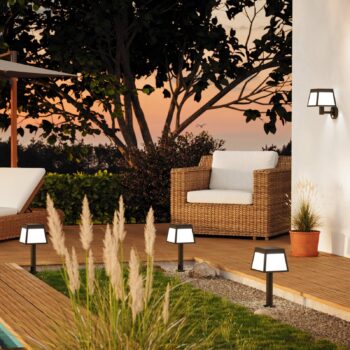 Solárne nástenné LED svietidlo Altilia, čierne, plast, senzor