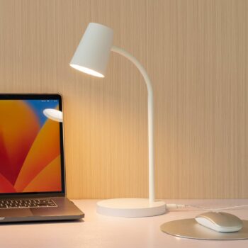 Stolná LED lampa Lindby Ailina, výška 36 cm, biela, stmievateľná