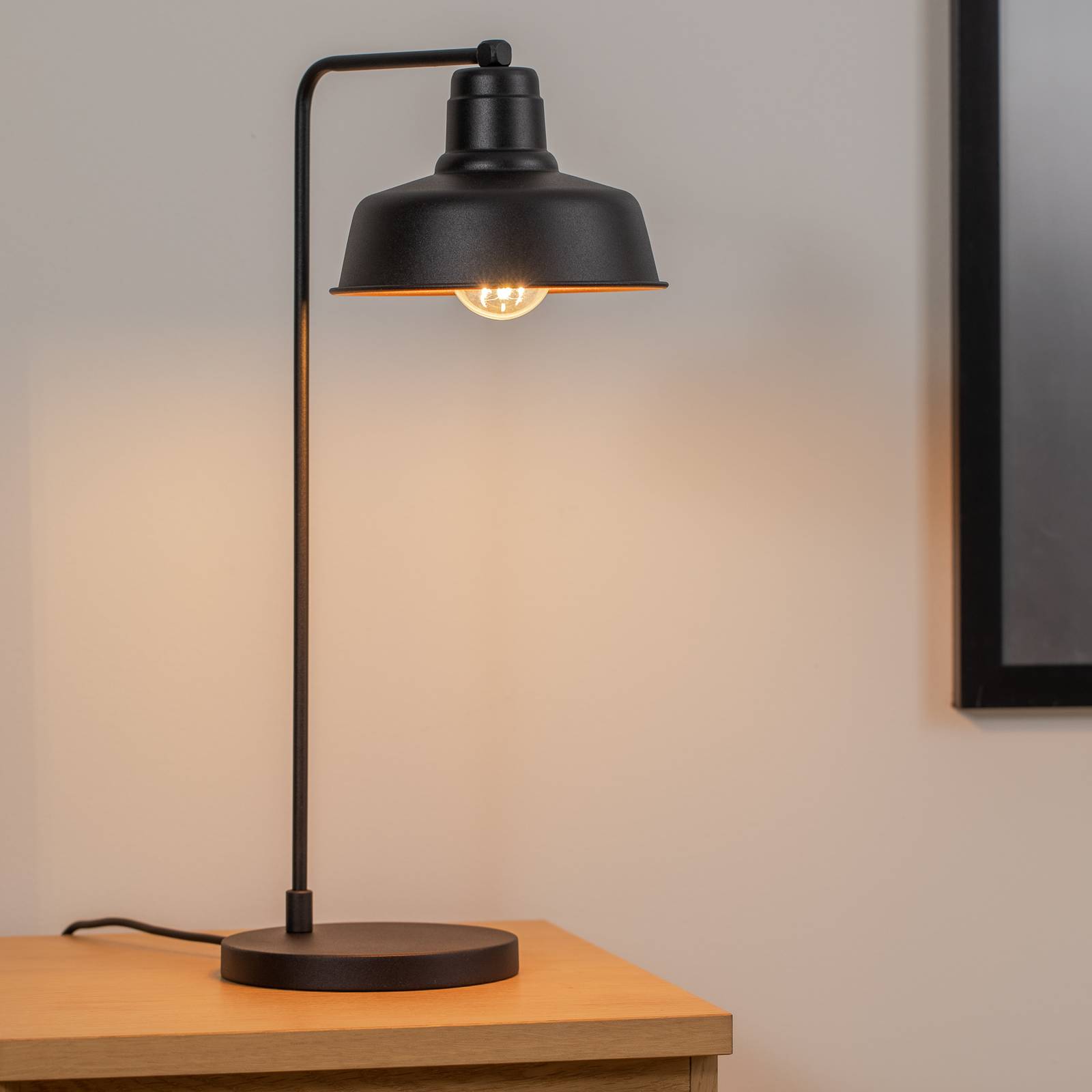 Stolová lampa Berceste 181BLACK-ML, čierna kovová výška 55 cm Stolová lampa Berceste 181BLACK-ML, čierna kovová výška 55 cm