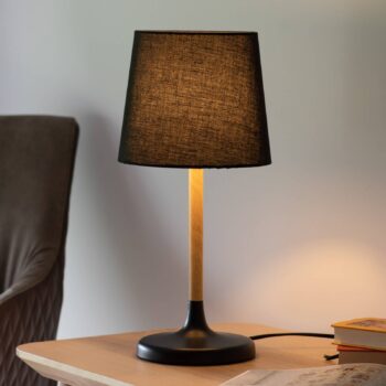 Stolová lampa Nima s čiernym látkovým tienidlom