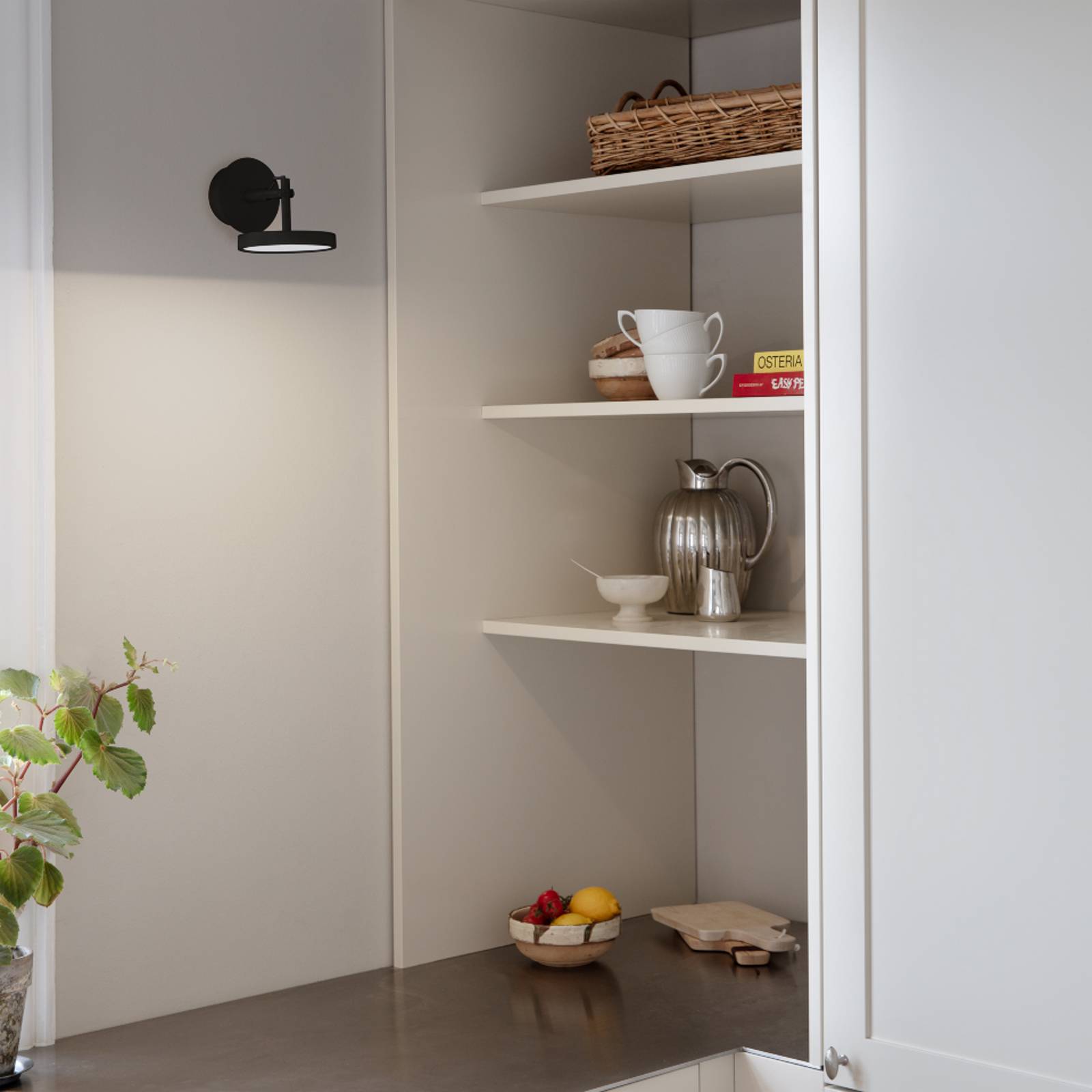 UMAGE LED reflektor Asteria Spot, Ø 12 cm, čierny UMAGE LED reflektor Asteria Spot, Ø 12 cm, čierny