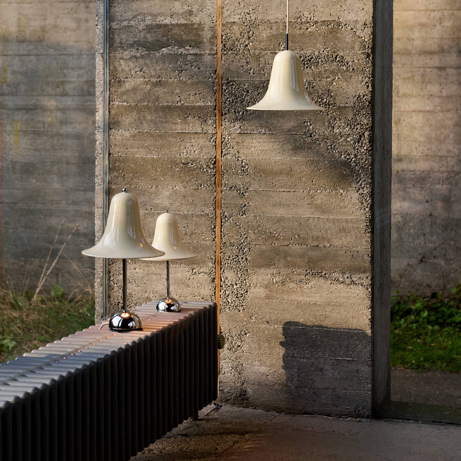 VERPAN závesné svietidlo Pantop, krémově bílá, Ø 23 cm, kov, E14 VERPAN závesné svietidlo Pantop, krémově bílá, Ø 23 cm, kov, E14