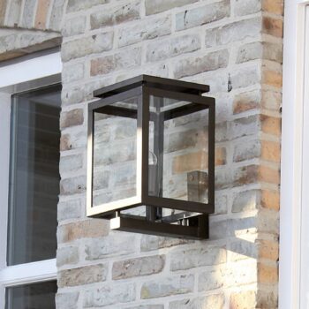 Vonkajšie nástenné svietidlo Vecht so senzorom pohybu