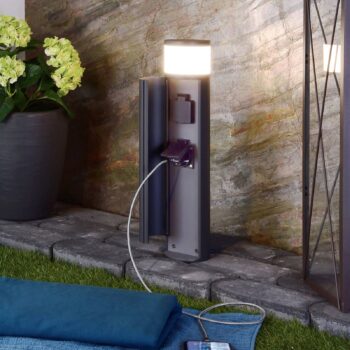 Zásuvkový LED stĺpik s dvomi zásuvkami, IP44