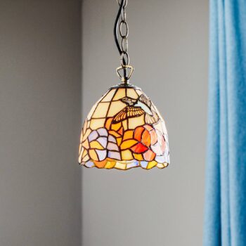 Závesné svetlo v tiffany štýle COLIBRI
