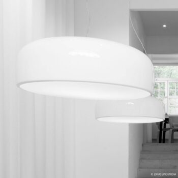 Závesné svietidlo FLOS Smithfield S v bielej farbe