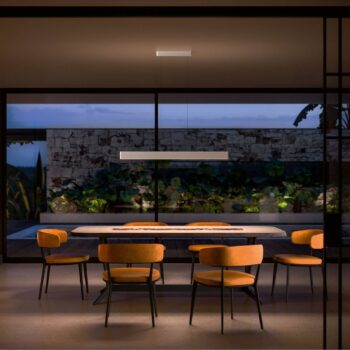 Závesné svietidlo LED Satori, dĺžka 86,4 cm, biela, 2 700 K, hliník