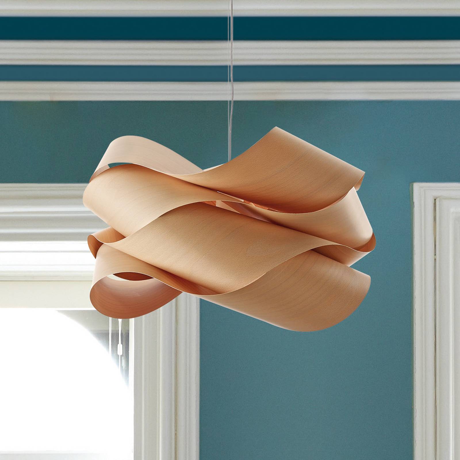 Závesné svietidlo LZF, farba buk/nikel, Ø 69 cm, drevo Závesné svietidlo LZF, farba buk/nikel, Ø 69 cm, drevo