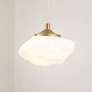 Závesné svietidlo Lindby Piatra, opál/mosadz, sklo, Ø 16 cm, G9