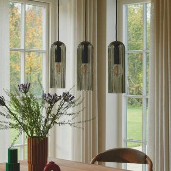Závesné svietidlo Miella, 3 svetlá, rebrované sklo, dymová/čierna
