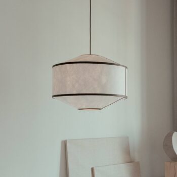 Závesné svietidlo New Works Kite, Ø 65 cm, biela / čierna, 3 svetlá.