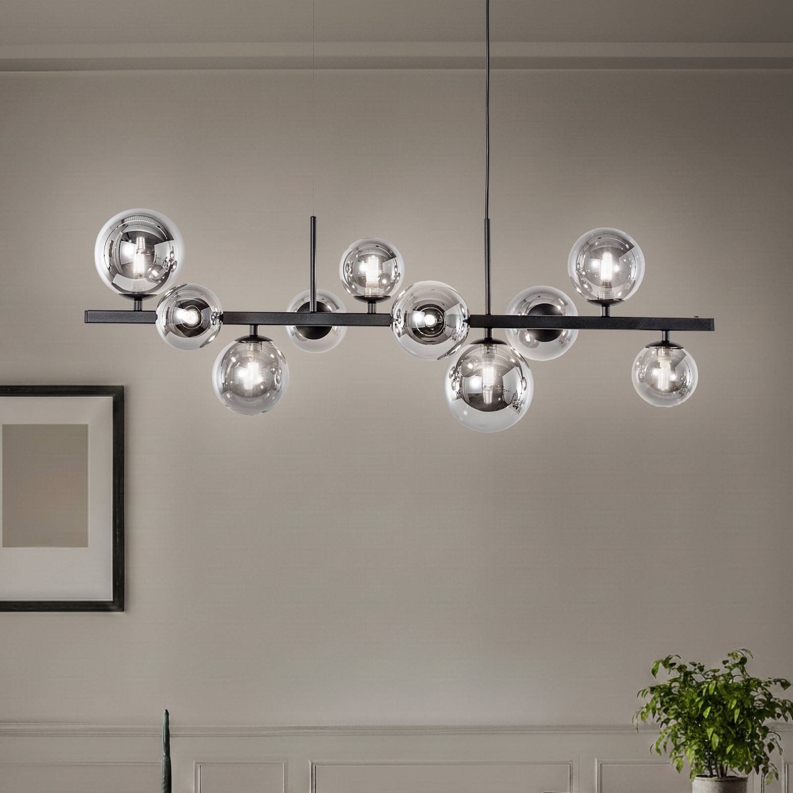 Závesné svietidlo Rumba, čierne/dymovo šedé, sklo/kov, 10-pl. Závesné svietidlo Rumba, čierne/dymovo šedé, sklo/kov, 10-pl.