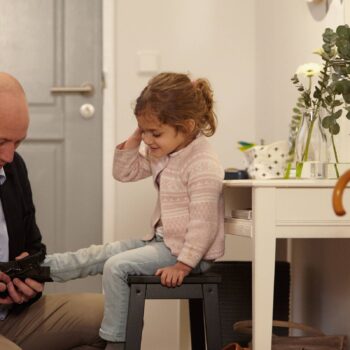 Žiarovka Philips Classic LED E14 B35 6,5 W číra 4 000 K